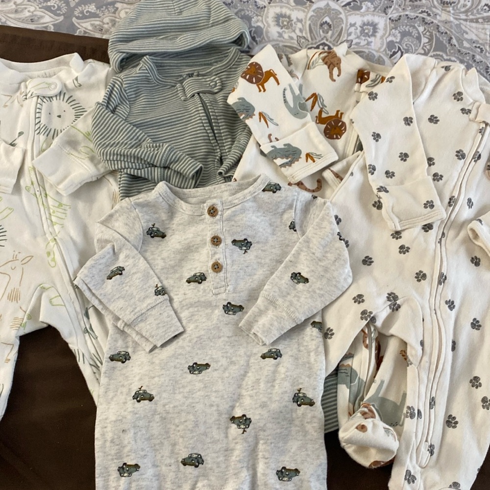 Bundle of 5 Carter’s 3 months sleep, and play onesies